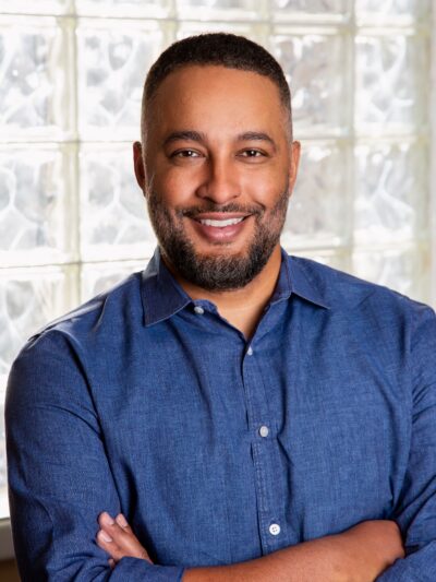 Photo of Leon Howard