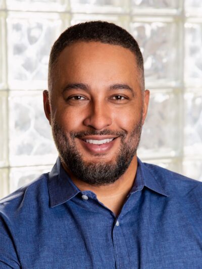 Photo of Leon Howard