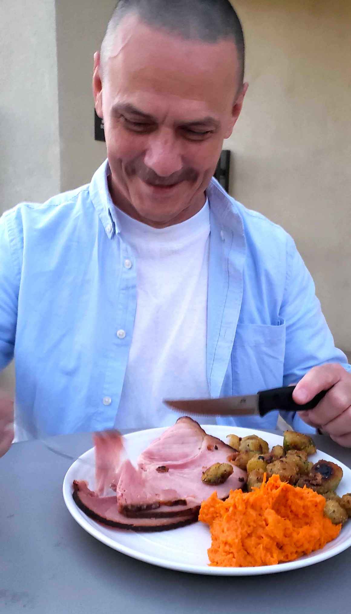 Shane Lassiter eating his first meal out of prison