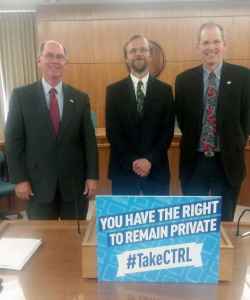 ACLU-NM Policy Director Steven Robert Allen (Center) with bill sponsors Rep. Jim Dines (L) and Senator Peter Wirth (R)